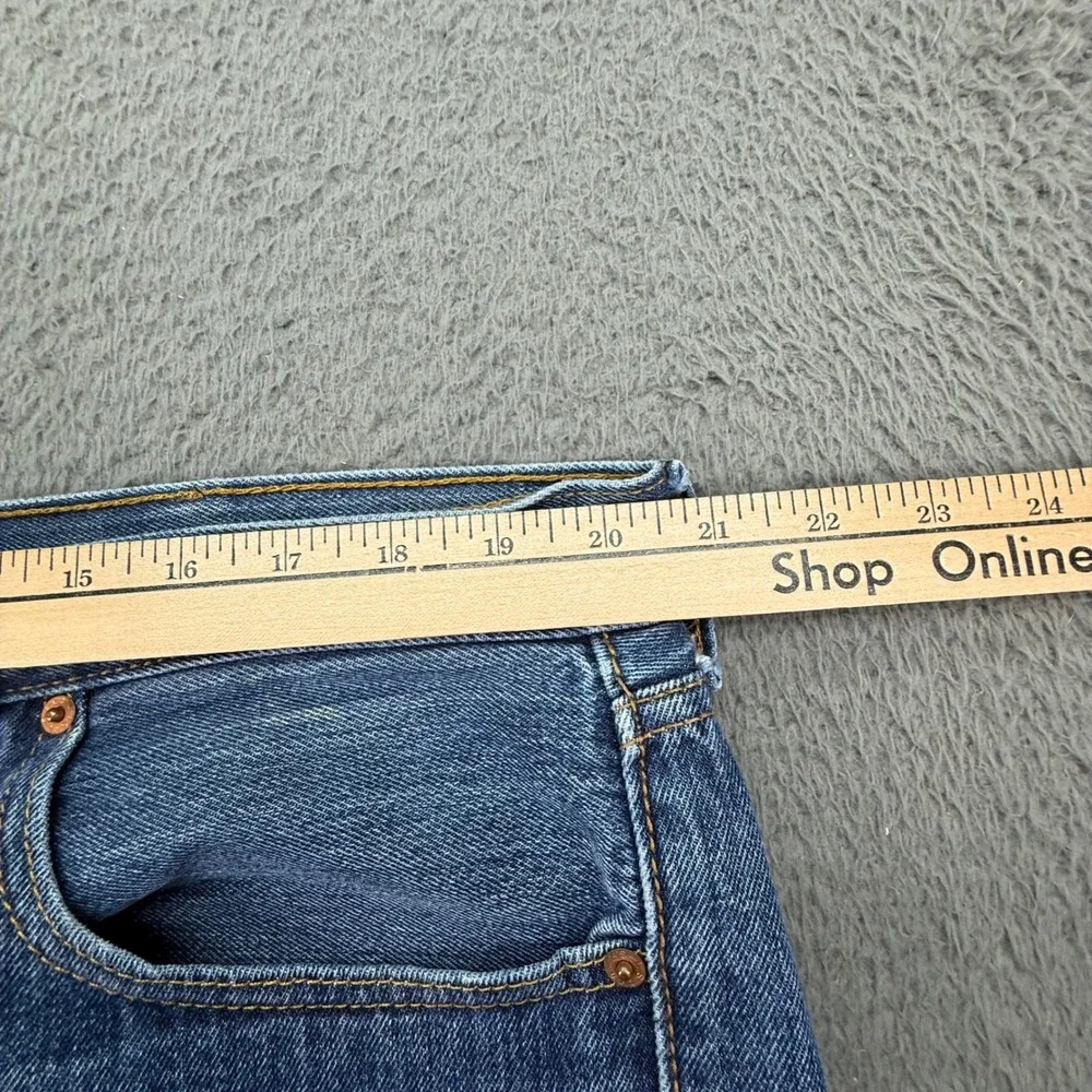 Levi's 501 Original Fit Jeans Mens‎ 40x32 Blue Medium Wash Button Fly Straight
